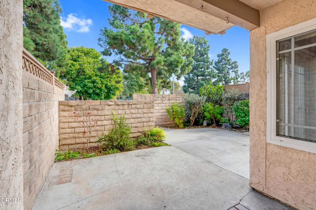Detail Gallery Image 21 of 52 For 945 Mchugh Ct, Ventura,  CA 93003 - 3 Beds | 2/1 Baths