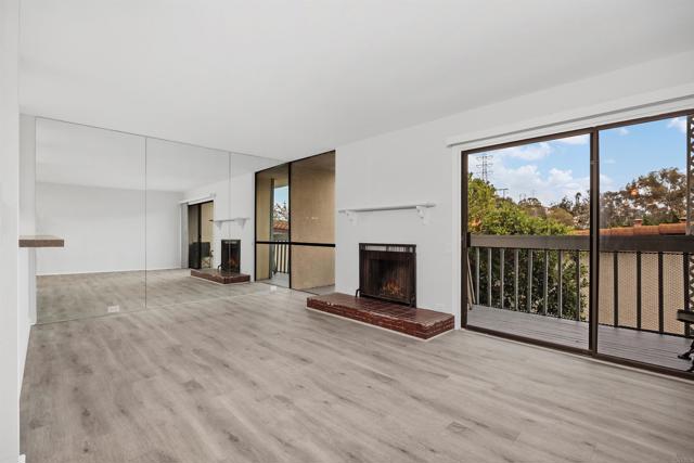 2388 Altisma Way, Carlsbad CA: https://media.crmls.org/mediaz/0b0a51ae-2c70-4a15-9f10-74e0af523668.jpg