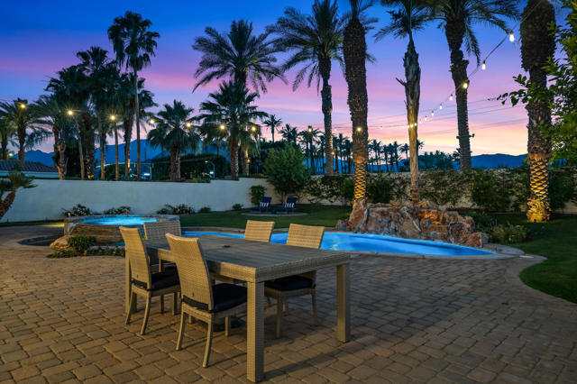 80030 Via Valerosa, La Quinta CA: https://media.crmls.org/mediaz/0b0ab5c3-0793-4bac-a74c-197f374479b3.jpg