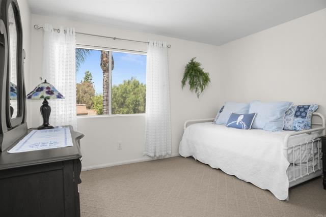 1990 Willowbrook Drive, Oceanside CA: https://media.crmls.org/mediaz/0b0ac4ef-a010-49cb-9659-6fa1d59cb6a1.jpg