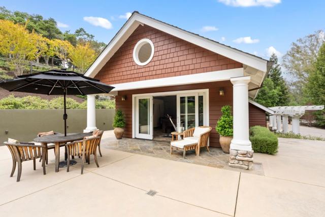 20470 Montalvo Heights Drive, Saratoga CA: https://media.crmls.org/mediaz/0b0b9f61-e5a0-463e-81d8-53065ffd97e0.jpg