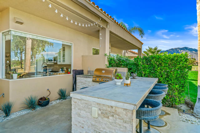 52 Hilton Head Drive, Rancho Mirage, CA 92270