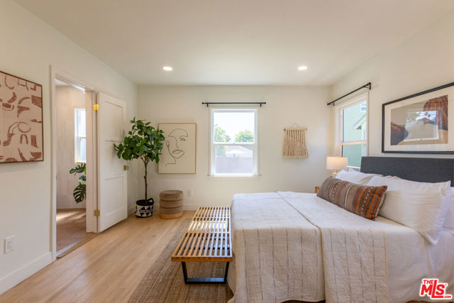 504 N Campbell Avenue, Alhambra CA: https://media.crmls.org/mediaz/0b0c4962-c199-424a-9660-16ae57baa990.jpg