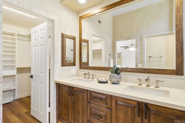 14001 Saddlewood Drive, Poway CA: https://media.crmls.org/mediaz/0b0c4a74-b5b7-4b46-8d68-e21d88e087c7.jpg