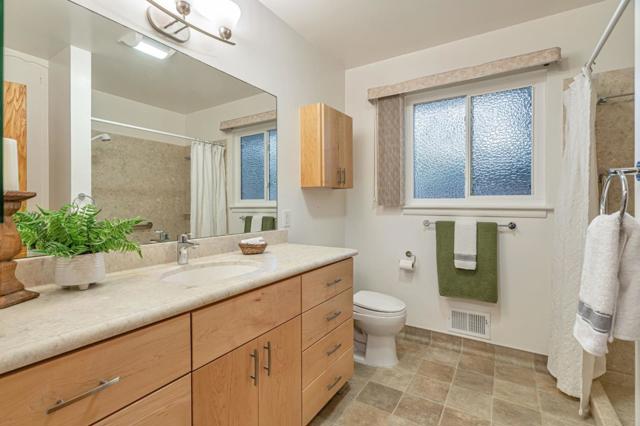 1635 Morton Avenue, Los Altos CA: https://media.crmls.org/mediaz/0b0cd601-b813-4cd6-b7e9-2795d0b86964.jpg