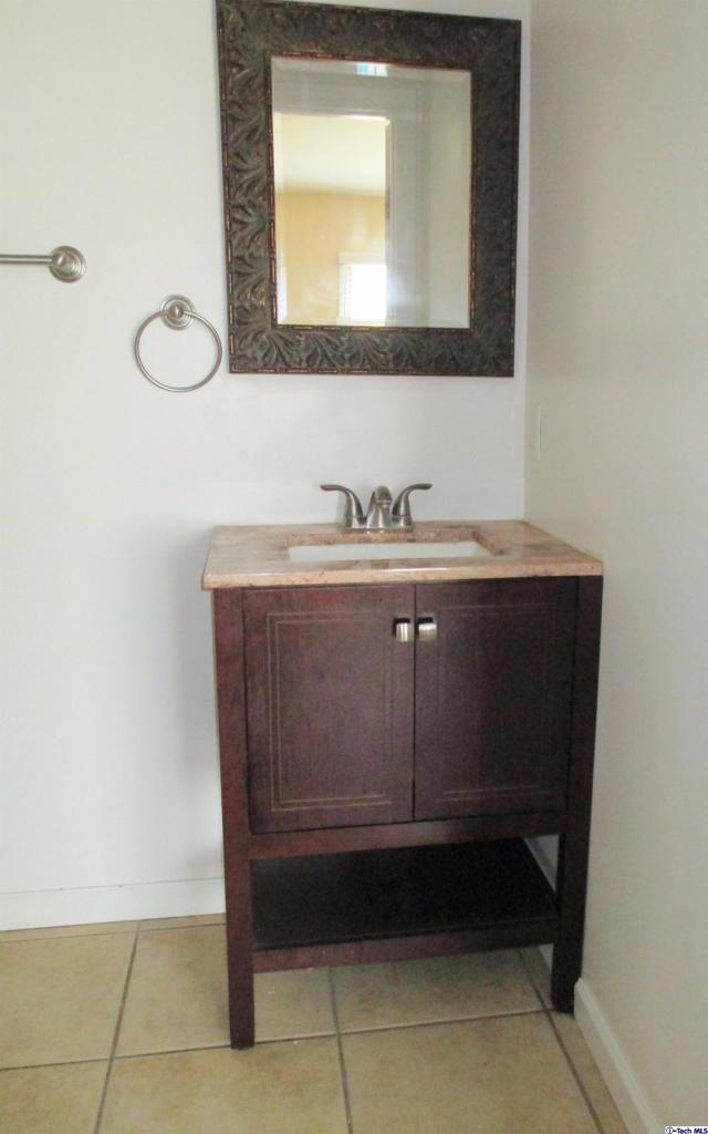 Detail Gallery Image 13 of 64 For 4320 6th Ave, Leimert Park,  CA 90008 - 3 Beds | 1/1 Baths