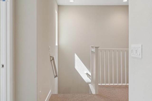 1305 Sunningdale Lane, Fairfield CA: https://media.crmls.org/mediaz/0b0e01dd-97c0-4866-bb7c-d658950dc1f3.jpg