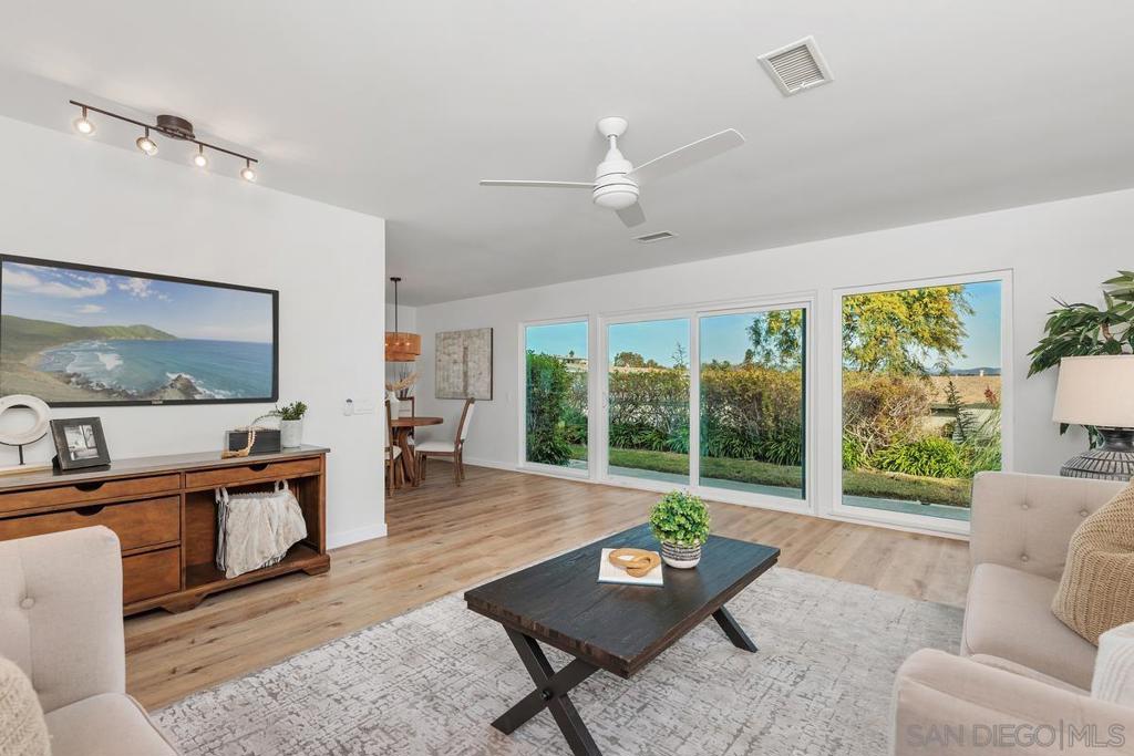 3808 Vista Campana S #23