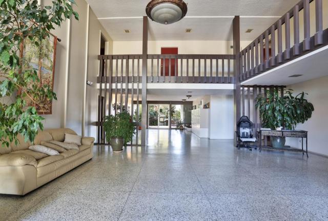 1458 Hudson Street, Redwood City CA: https://media.crmls.org/mediaz/0b0f88d0-d790-4213-831c-06d8b88bc6c7.jpg