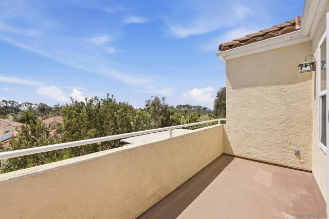 Image 26 of 51 For 11767 Scripps Cape Vista Point