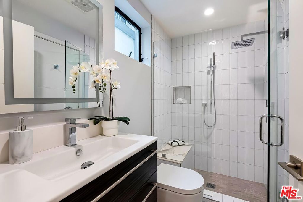 MLS #26749393 image #56