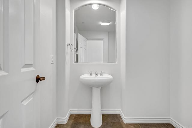 Detail Gallery Image 26 of 64 For 30809 Chateau Haut Briant, Bonsall,  CA 92003 - 4 Beds | 4/1 Baths