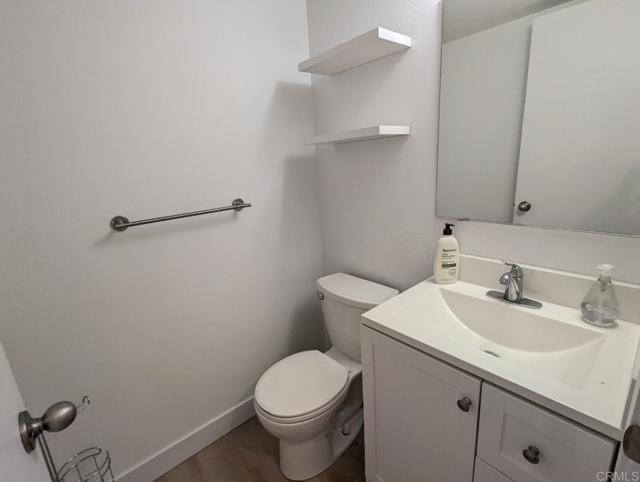 Detail Gallery Image 4 of 18 For 508 Turfwood Ln, Solana Beach,  CA 92075 - 3 Beds | 2/1 Baths