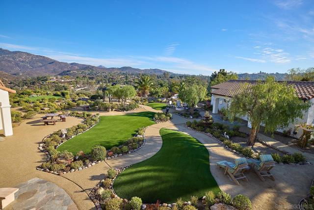 17010 Butterfield Trl, Poway CA: https://media.crmls.org/mediaz/0b143cc5-4316-4ff9-9116-18b226407de8.jpg