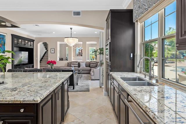 Image 23 of 57 For 15035 Applewood Ct