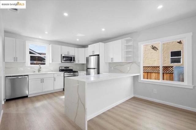 2224 107th Ave., Oakland CA: https://media.crmls.org/mediaz/0b169432-6a11-4450-8a05-9362d8471629.jpg