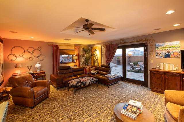 Image 18 of 52 For 9645 4th Avenue