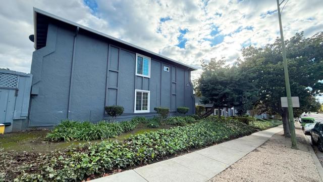 3388 Landess Avenue, San Jose CA: https://media.crmls.org/mediaz/0b17d192-f55d-40b0-94c7-af2da02e02f9.jpg