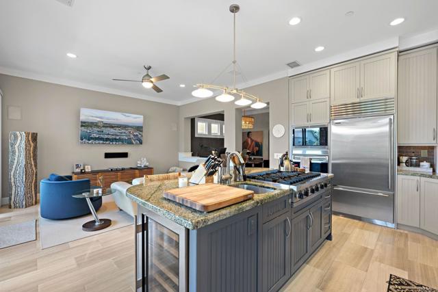 Detail Gallery Image 5 of 50 For 834 S Cedros, Solana Beach,  CA 92075 - 3 Beds | 2/1 Baths