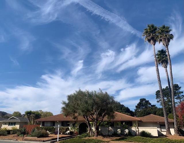 20090 Portola Drive, Salinas CA: https://media.crmls.org/mediaz/0b1a27b0-15ab-42db-aa89-6facbf3ea424.jpg