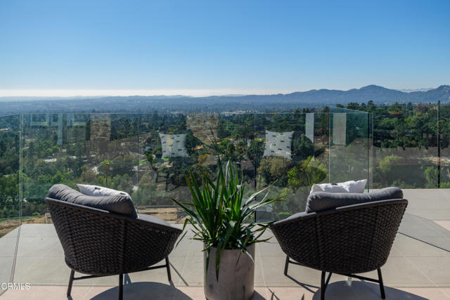 Detail Gallery Image 21 of 70 For 2954 Zane Grey Ter, Altadena,  CA 91001 - 5 Beds | 5/1 Baths