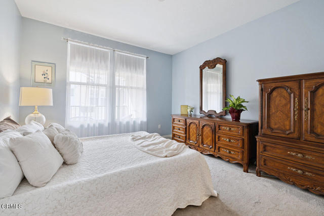 1740 TANAGER Street, Ventura CA: https://media.crmls.org/mediaz/0b1b8976-67c8-4b86-bd4f-f0aabde7a584.jpg