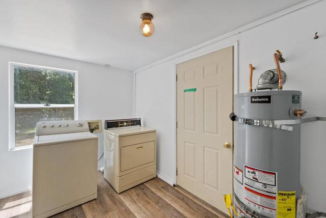 475 Riverview Drive, Boulder Creek CA: https://media.crmls.org/mediaz/0b1c73a5-561b-4e03-83f1-f8ed0a257050.jpg