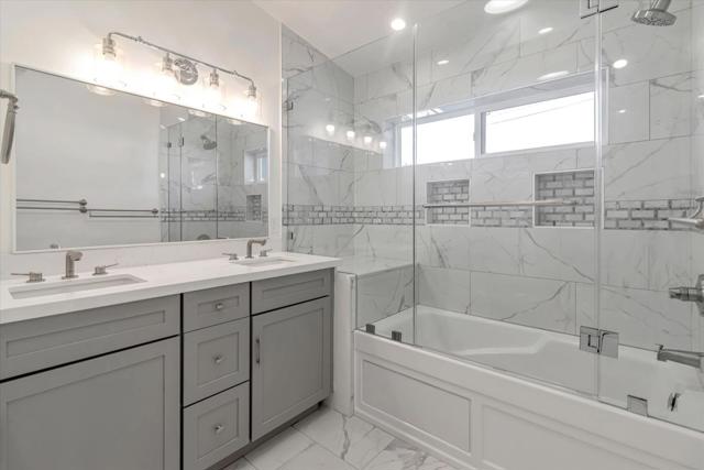 3074 Malcolm Avenue, Oakland CA: https://media.crmls.org/mediaz/0b1d27dd-886f-4b77-a5af-28da1fa8f16e.jpg