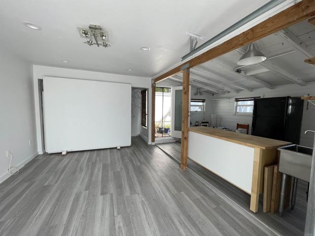 2297 Newcastle Avenue, Cardiff by the Sea CA: https://media.crmls.org/mediaz/0b1e6f64-ec3c-4a70-89d5-d805b74a3ffe.jpg