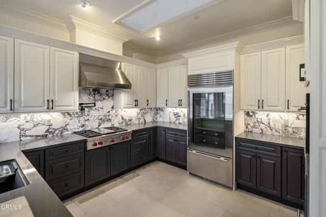 Detail Gallery Image 13 of 44 For 980 Ellington Ln, Pasadena,  CA 91105 - 4 Beds | 4 Baths