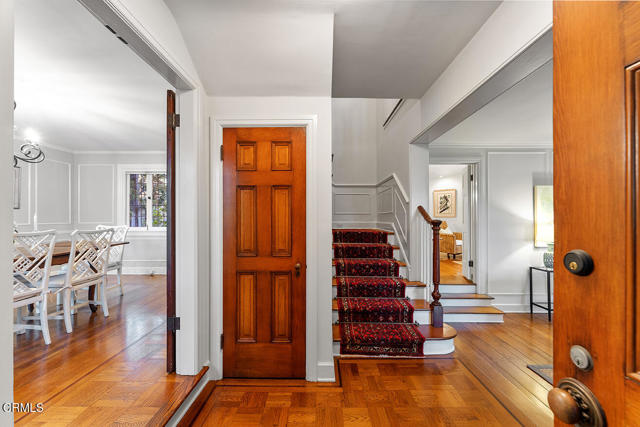 Detail Gallery Image 6 of 67 For 855 Old Mill Rd, Pasadena,  CA 91108 - 3 Beds | 3/1 Baths