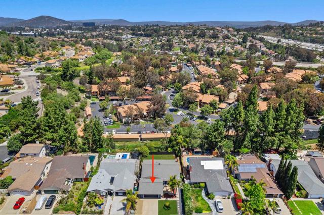 15576 Paseo Ajanta, San Diego CA: https://media.crmls.org/mediaz/0b214ee0-9f86-4d4d-a7ec-04af75f3aedc.jpg