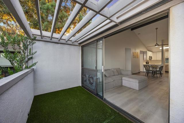 Detail Gallery Image 10 of 29 For 6214 Agee St #34,  San Diego,  CA 92122 - 2 Beds | 1/1 Baths