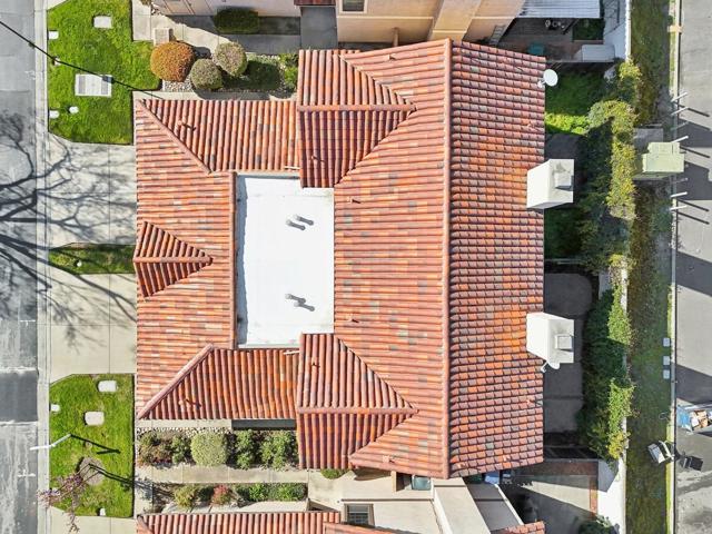 6220 Jarvis Avenue, Newark CA: https://media.crmls.org/mediaz/0b22ea86-972e-4759-91a3-718b05e4a2ac.jpg