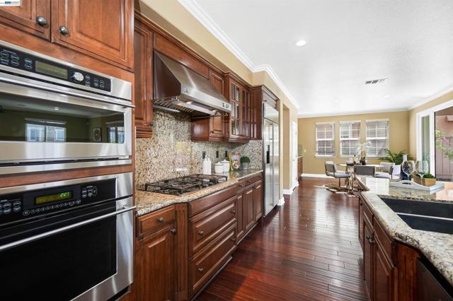 Image 25 of 56 For 7800 Kennard Ln