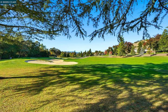 3417 Tice Creek, Walnut Creek CA: https://media.crmls.org/mediaz/0b250fe1-9222-484b-8084-f32a0013d776.jpg