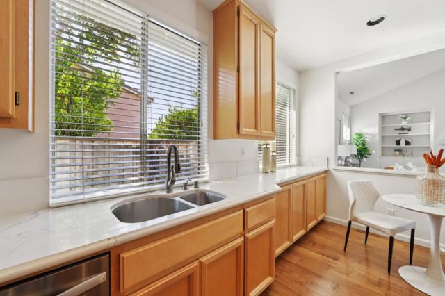 2681 Sycamore Grove Place, San Jose CA: https://media.crmls.org/mediaz/0b257b95-9627-46a1-9960-8a33682a352c.jpg