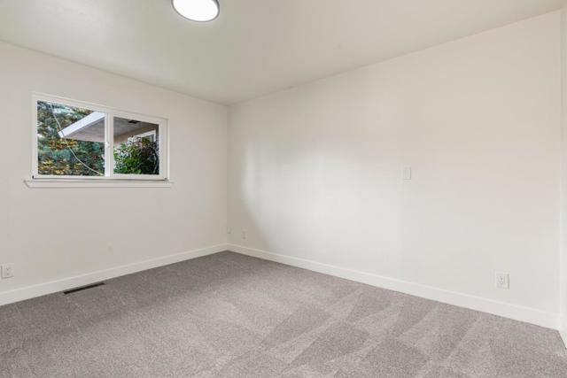 1150 Bonnie View Road, Hollister CA: https://media.crmls.org/mediaz/0b26a05e-f87a-4f25-b7de-0a53c3b6bb18.jpg