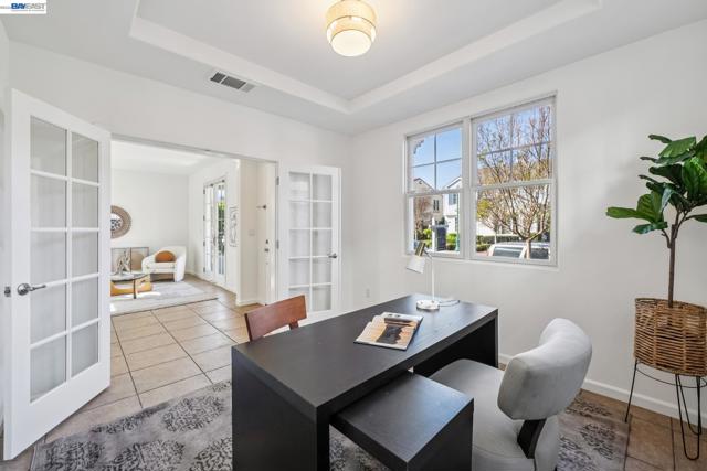 220 Hollister Avenue, Alameda CA: https://media.crmls.org/mediaz/0b27b8a0-a3b5-4f5b-8b3c-c99f28983474.jpg