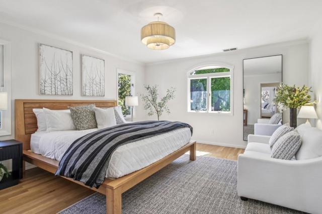274 Princeton Road, Menlo Park CA: https://media.crmls.org/mediaz/0b2874d6-ae11-4bff-8fac-c8d185329df2.jpg