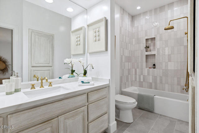 Detail Gallery Image 26 of 49 For 350 Paseo De Playa #121,  Ventura,  CA 93001 - 3 Beds | 2/1 Baths
