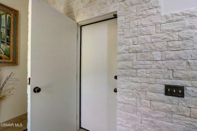 7 Bell Canyon Road, Bell Canyon CA: https://media.crmls.org/mediaz/0b2a249c-717a-4d9d-a8a8-4d8d5055097a.jpg