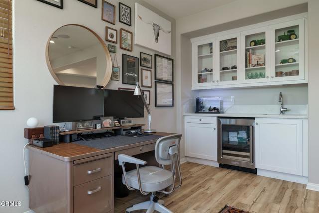 190 Chickasaw Street, Ventura CA: https://media.crmls.org/mediaz/0b2ad948-0196-4544-888e-c45d0522d016.jpg