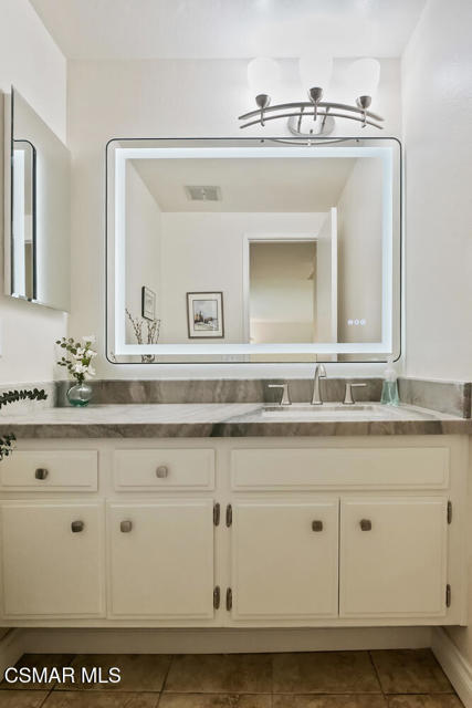 1617 Beagle Court, Ventura CA: https://media.crmls.org/mediaz/0b2b5cec-bbbe-47ae-9c2e-987b55ce1bd7.jpg