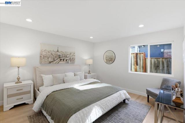 Image 16 of 46 For 4519 Edwards Ln