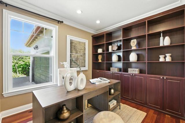 21976 Mcclellan Road, Cupertino CA: https://media.crmls.org/mediaz/0b2d1f55-2b65-48df-9c13-468c096aca6e.jpg