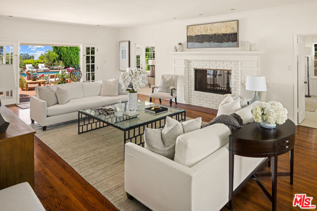 Drew Fenton | 848 Toulon Drive Pacific Palisades CA | MLS: 7201046