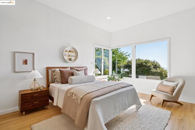 1069 Miller Ave, Berkeley CA: https://media.crmls.org/mediaz/0b30cf08-3a18-41cc-9278-7b568989f12d.jpg