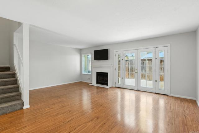 3707 Caminito Carmel, San Diego CA: https://media.crmls.org/mediaz/0b31e3e3-e944-42e8-ba92-4f513ff42d68.jpg