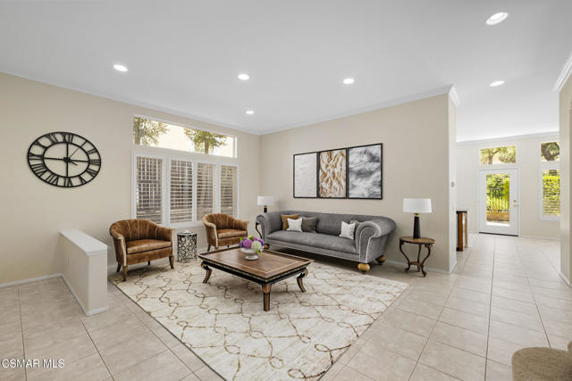 2996 Eagles Claw Avenue, Thousand Oaks CA: https://media.crmls.org/mediaz/0b31f6cf-fe52-4683-8099-d166ef5b490d.jpg